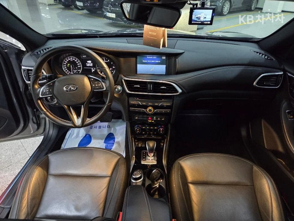 Местен피니티 Q302.0t ESSENTIAL - 8