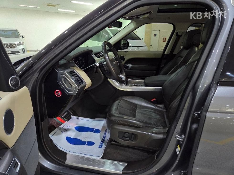 Land Rover Нов Рендж Ровер Спорт3.0 SDV6 HSE Динамик - 6