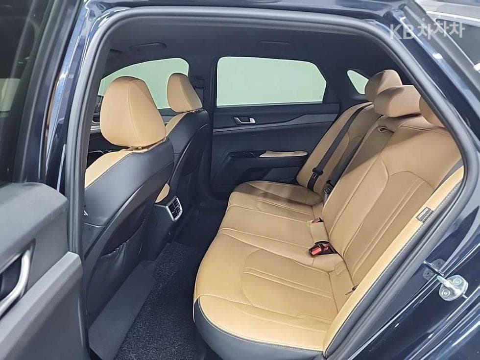 Киа K5 Хибрид 3-토 поколение2.0 HEV Престиж - 12