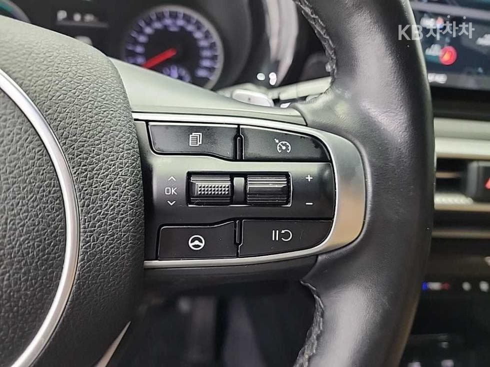 Киа K5 Хибрид 3-토 поколение2.0 HEV Престиж - 18