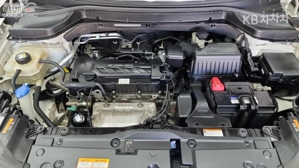 КейДжи Мобилити Тиволи 아머1.6 Бензин 기어 에디션 2WD - 8