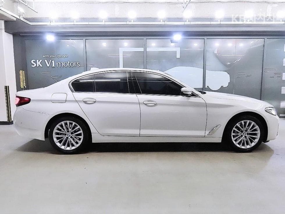 BMW 올New5 Series (G30)530i xDrive Luxury - 3