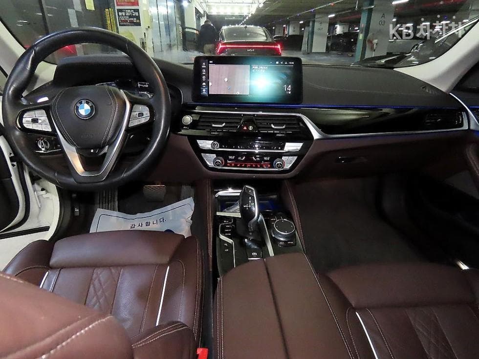 BMW 올New5 Series (G30)530i xDrive Luxury - 10