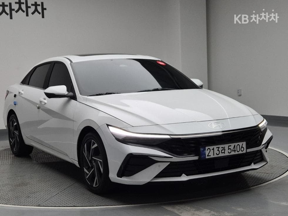 Хюндай The New (фейслифт) Avante (Elantra) (CN7)1.6 Бензин Inspiration - 4