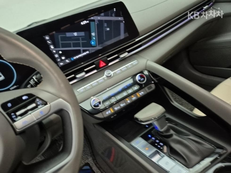 Хюндай The New (фейслифт) Avante (Elantra) (CN7)1.6 Бензин Inspiration - 10