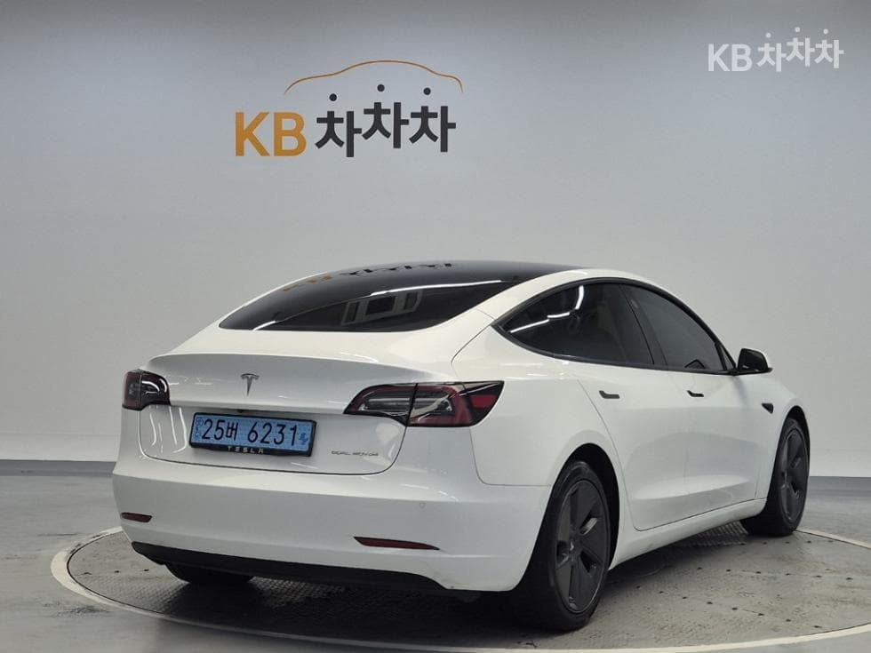 테슬라 Model 3Long Range - 3