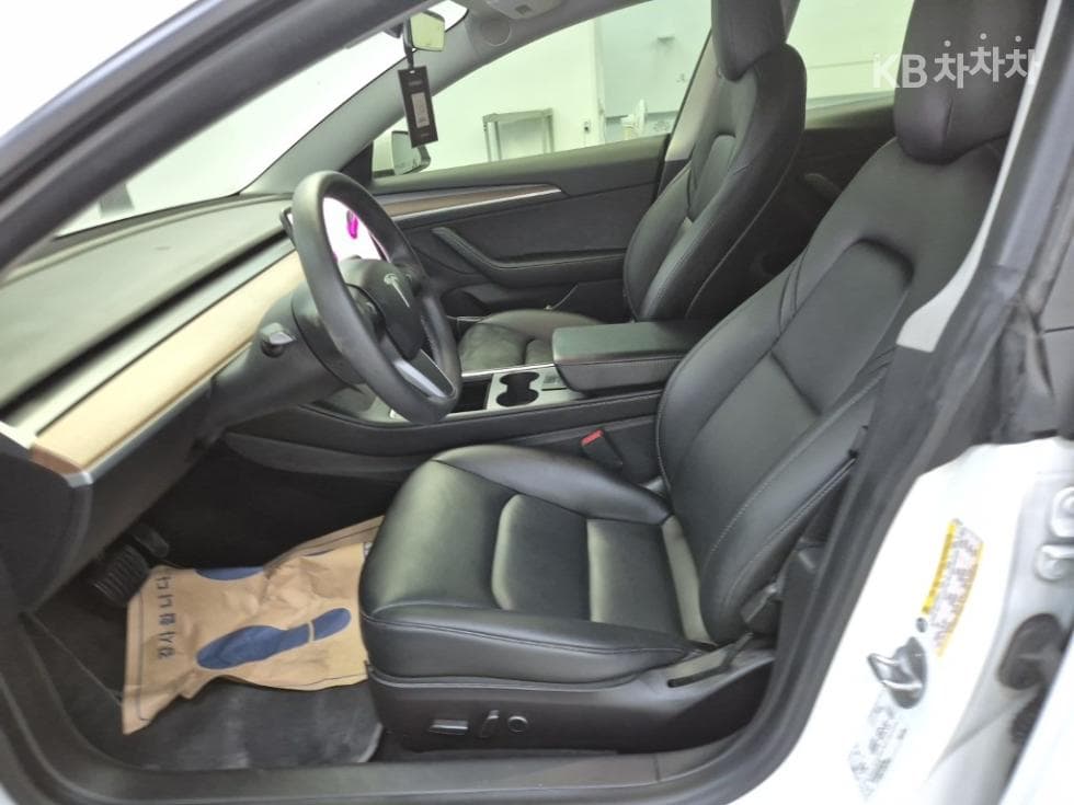 테슬라 Model 3Long Range - 11