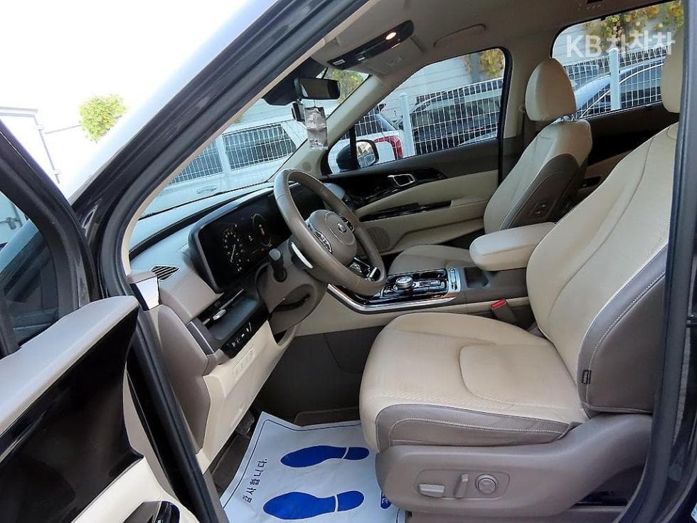Kia Carnival 4th generationD2.2 7-seater (Limousine) Noblesse - 5