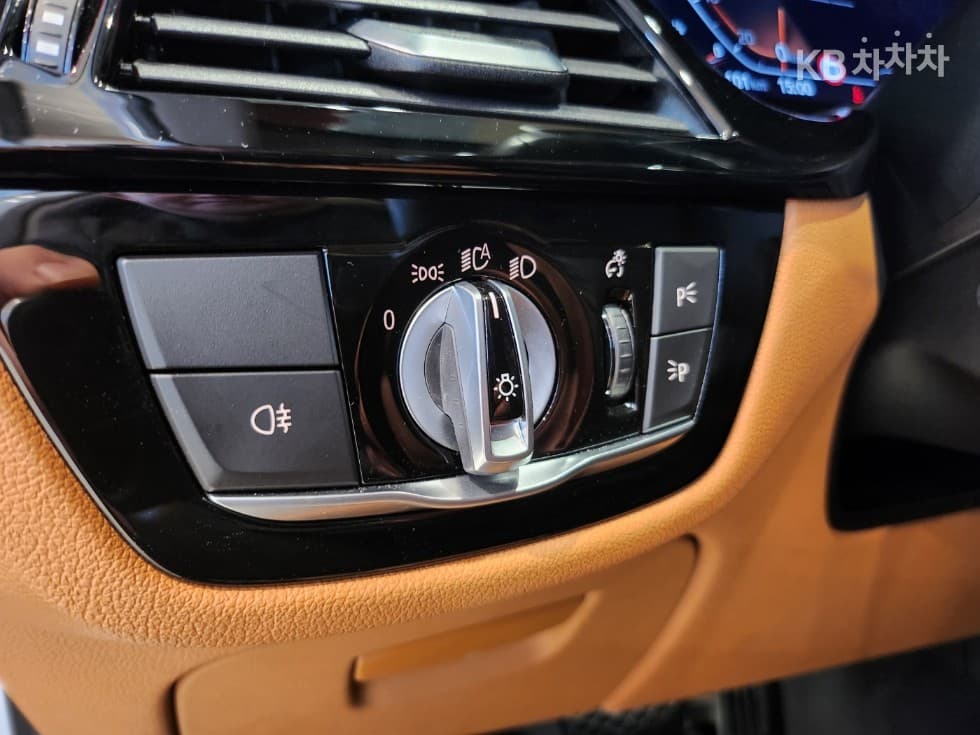 BMW 올New5 Series (G30)520i Luxury - 17