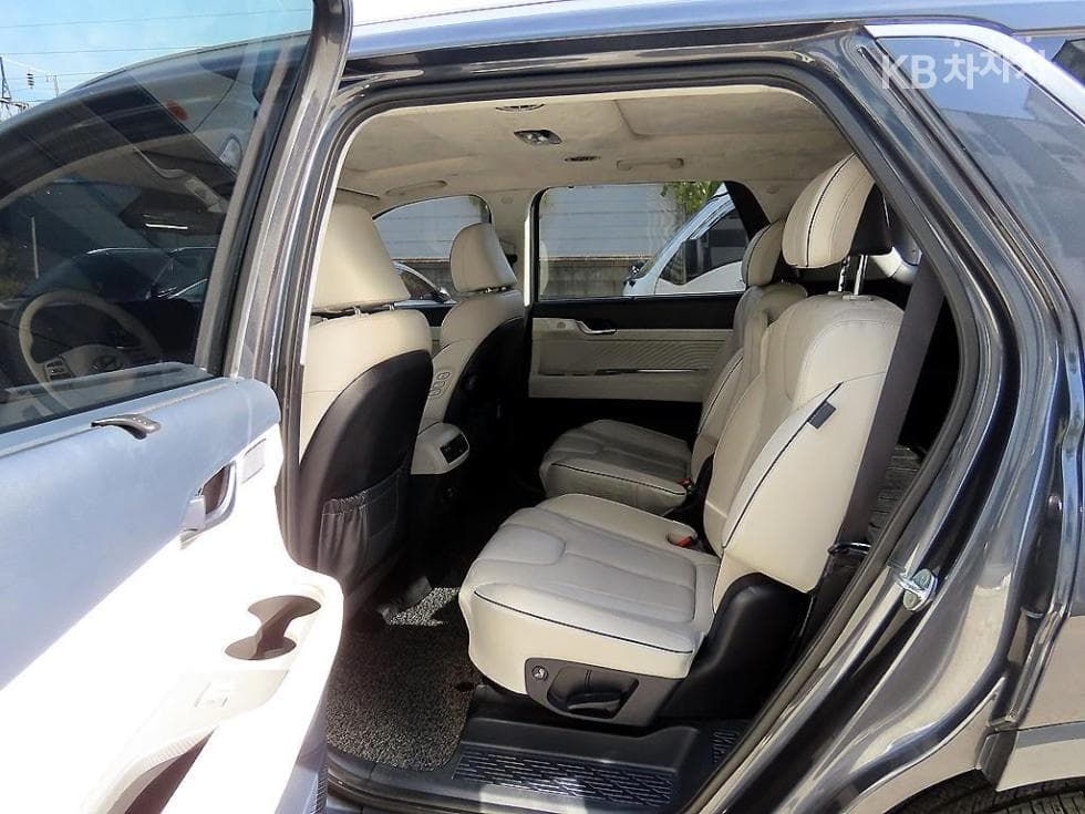 Hyundai The New (facelift) Palisade2.2 Diesel 4WD Calligraphy - 6