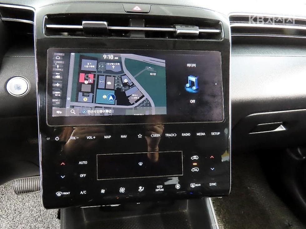 Хюндай The All New Туксон(NX (Lexus SUV)4)Дизел 2.0 4x4 Modern - 13