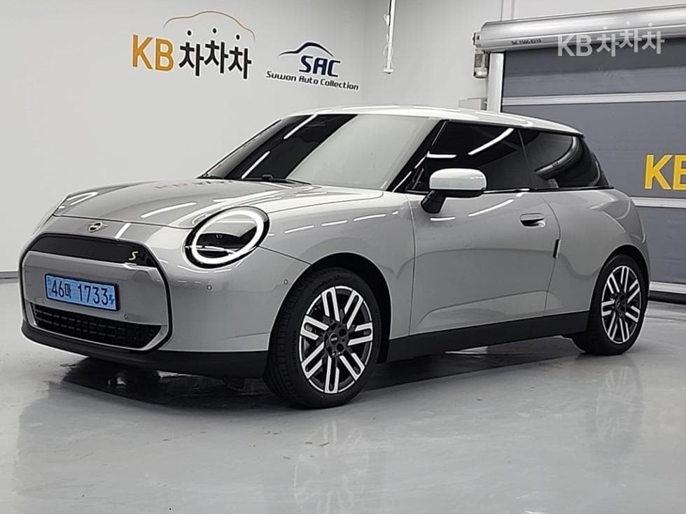 Мини Cooper SE Electric Стандартен - Image 1
