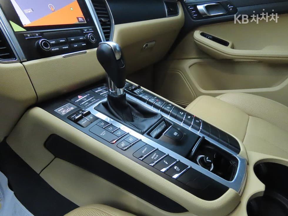 Porsche 마칸2.0 - 11