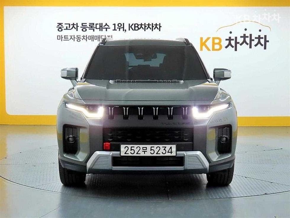 КейДжи Мобилити 토레스(J100) 1.5 GDI Турбо T7 - Image 1