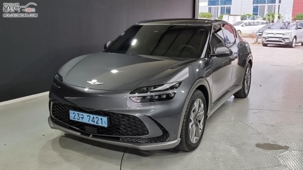 Дженезис GV60 Стандартен 2WD Стандартен - Image 1