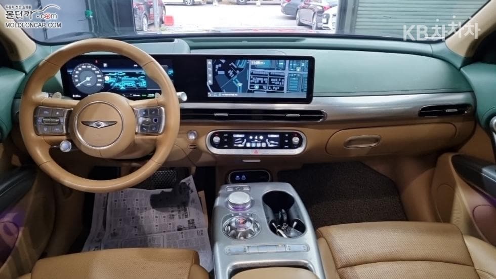 Дженезис GV60Стандартен 2WD Стандартен - 7