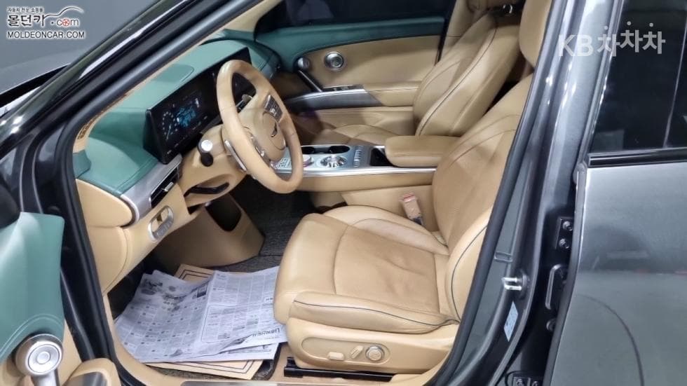 Дженезис GV60Стандартен 2WD Стандартен - 9