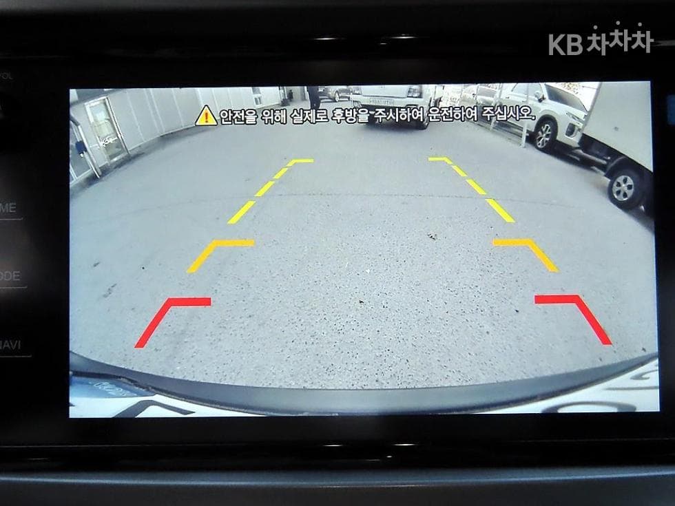 KG Mobility 뷰티플 코란도1.5 GDi Turbo 2WD C7 - 15