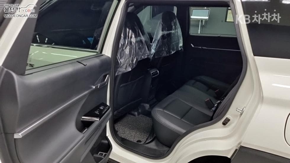 КейДжи Мобилити 토레스(J100)1.5 GDI Турбо T7 - 10