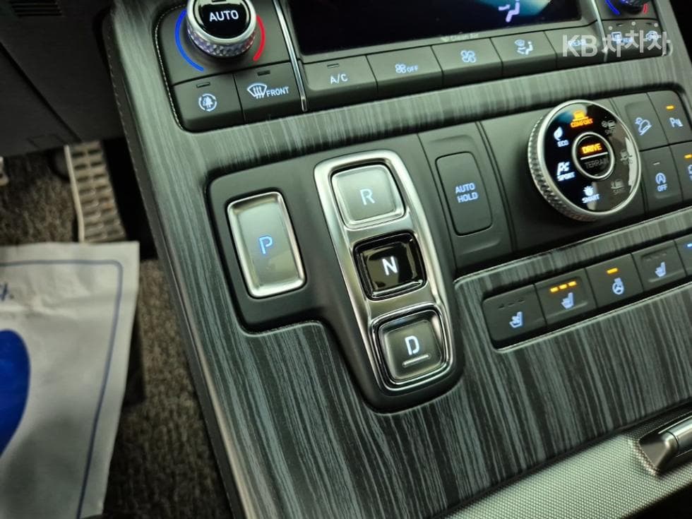 Hyundai Palisade3.8 Gasoline 7-seater (Limousine) AWD Calligraphy - 8