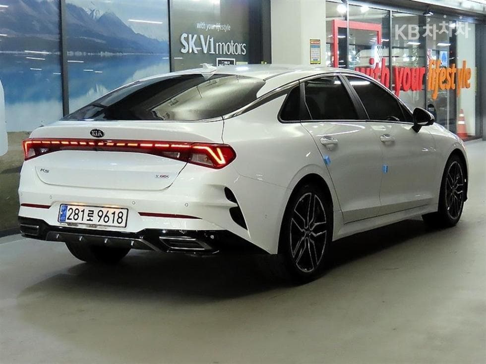 Киа K5 3-토 поколение1.6 Бензин Турбо Signature - 4