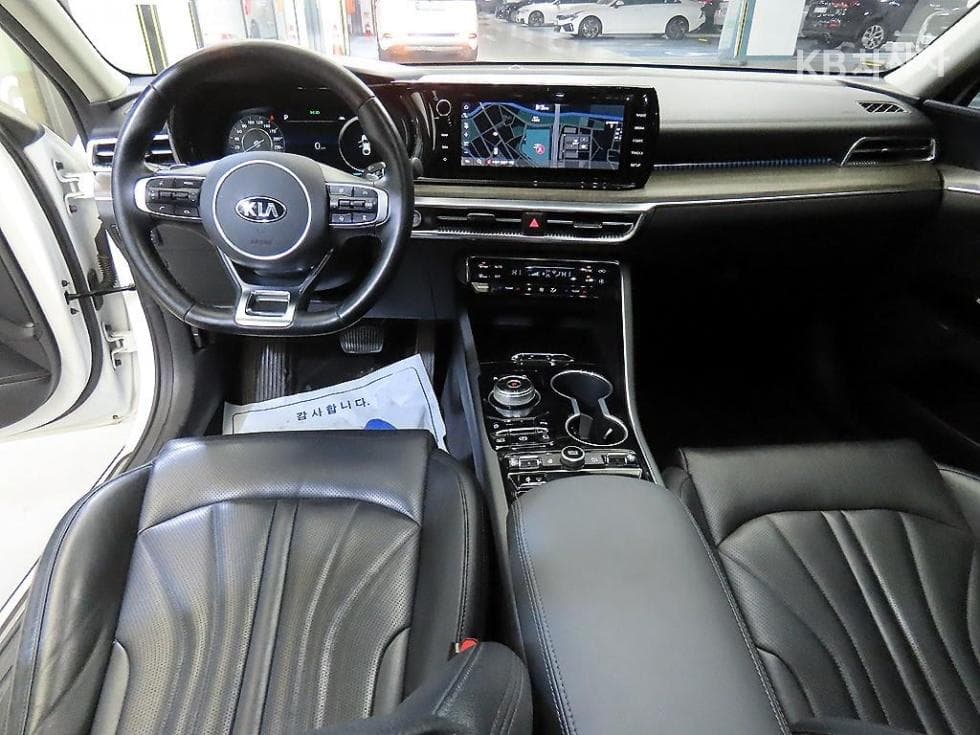 Киа K5 3-토 поколение1.6 Бензин Турбо Signature - 10