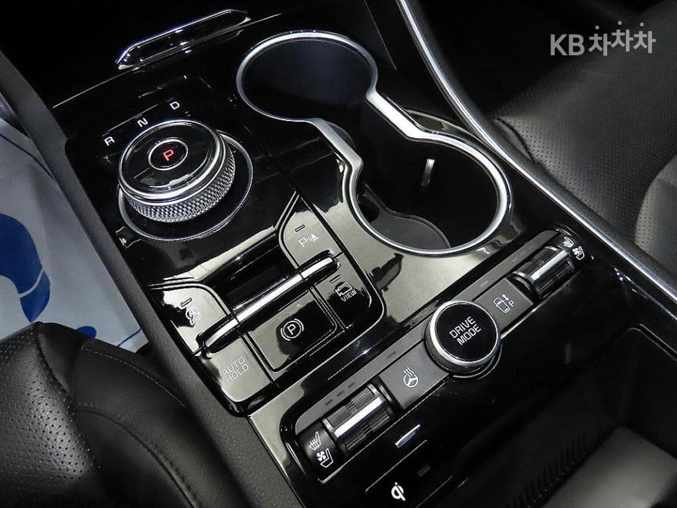 Киа K5 3-토 поколение1.6 Бензин Турбо Signature - 12