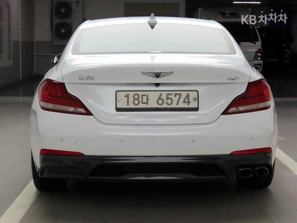 Genesis G702.0T Elite - 3