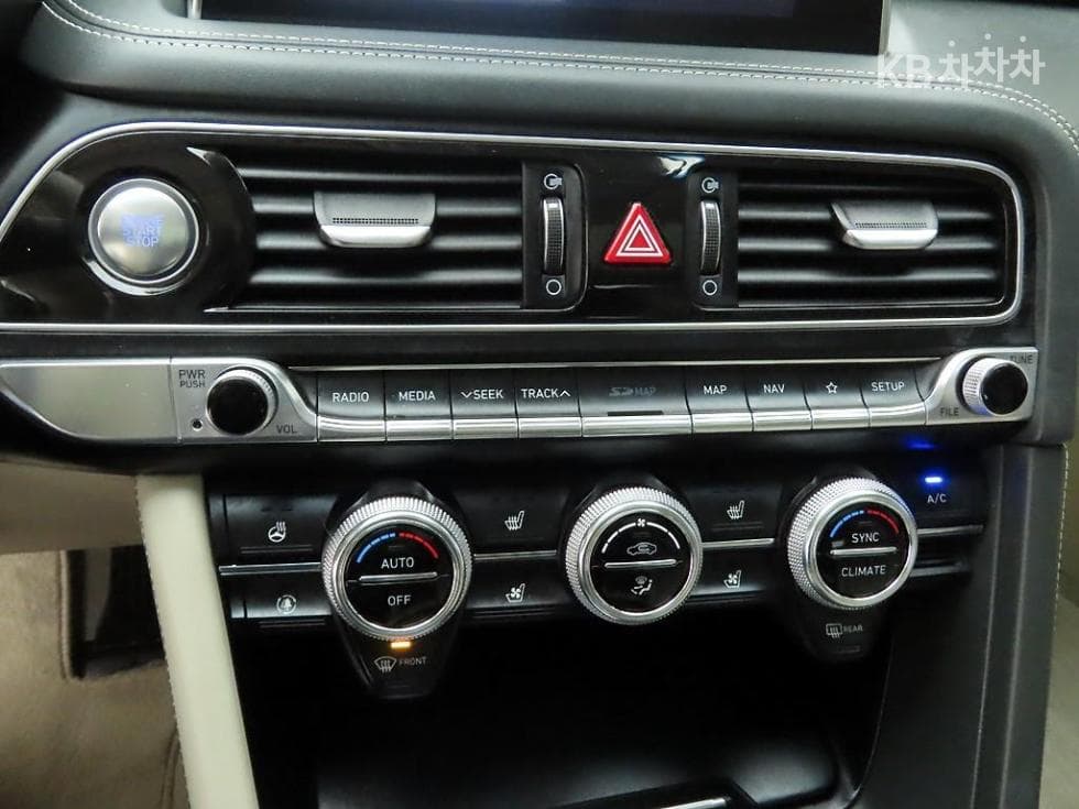 Genesis G702.0T Elite - 9