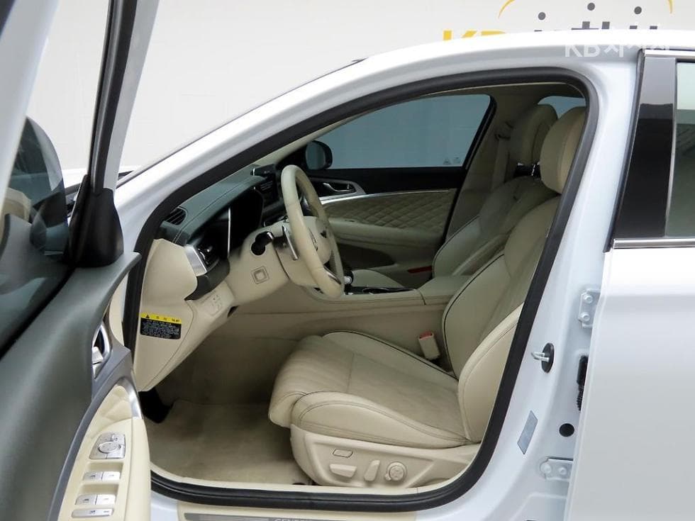 Genesis G702.0T Elite - 11