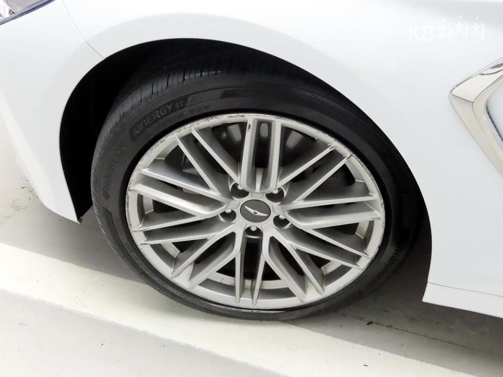 Genesis G702.0T Elite - 19