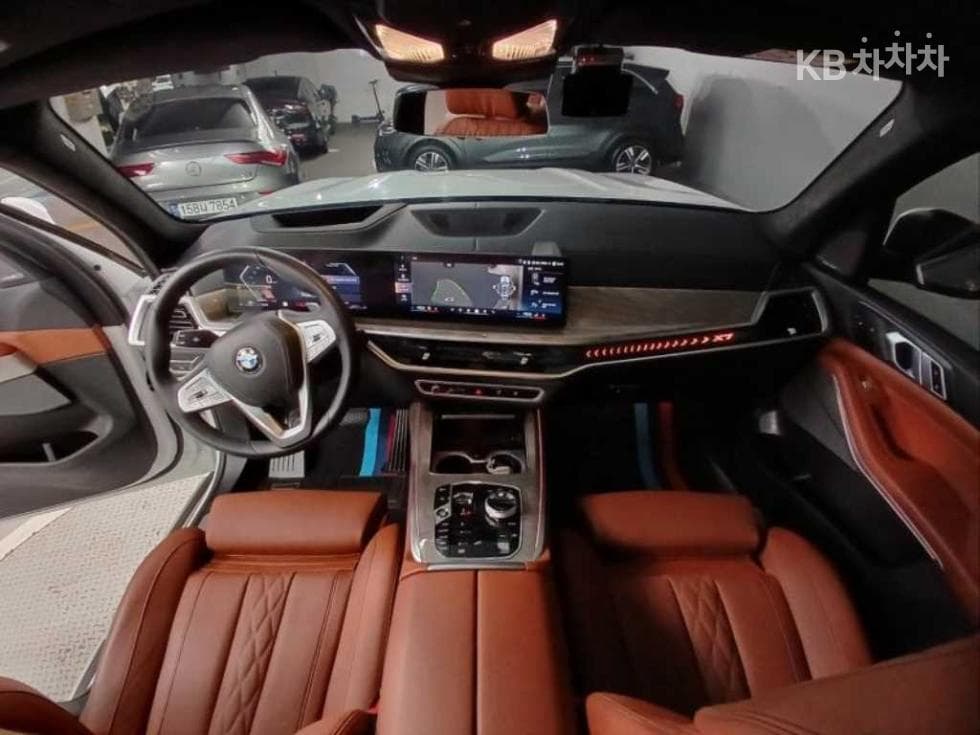 BMW X7(G07)xDrive 40i M Sport - 16