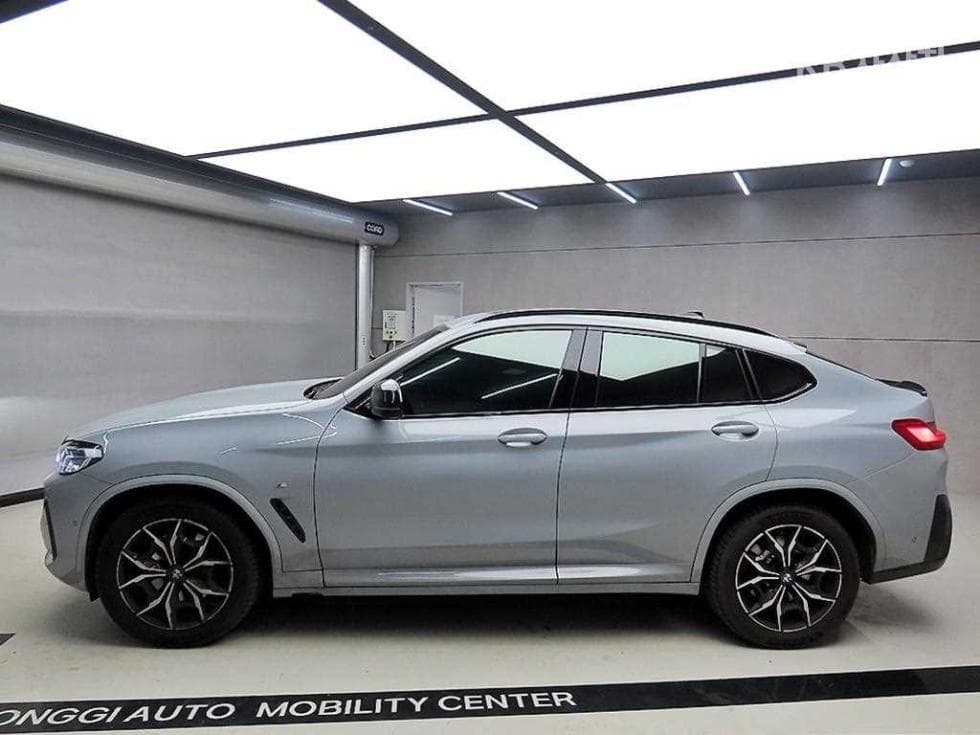 BMW New X4 (G02)xDrive 20i xLine - 4