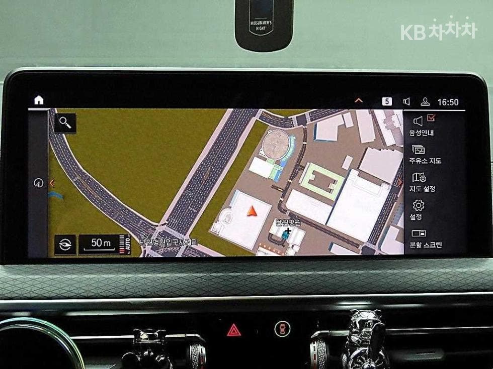 BMW New X4 (G02)xDrive 20i xLine - 13