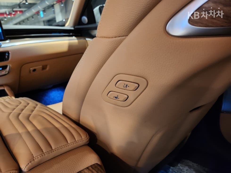 Киа The New (фейслифт) K9(Второ поколение)3.8 GDI AWD 베스트셀렉션Ⅰ - 22