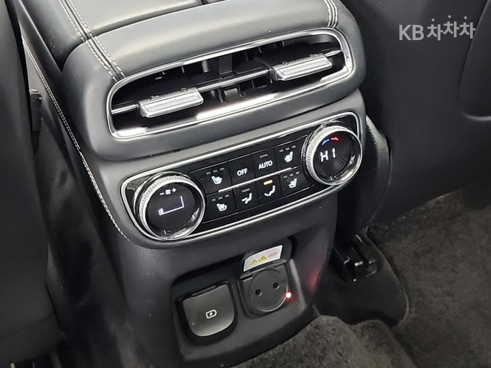 Genesis GV802.5 Turbo Gasoline AWD - 14