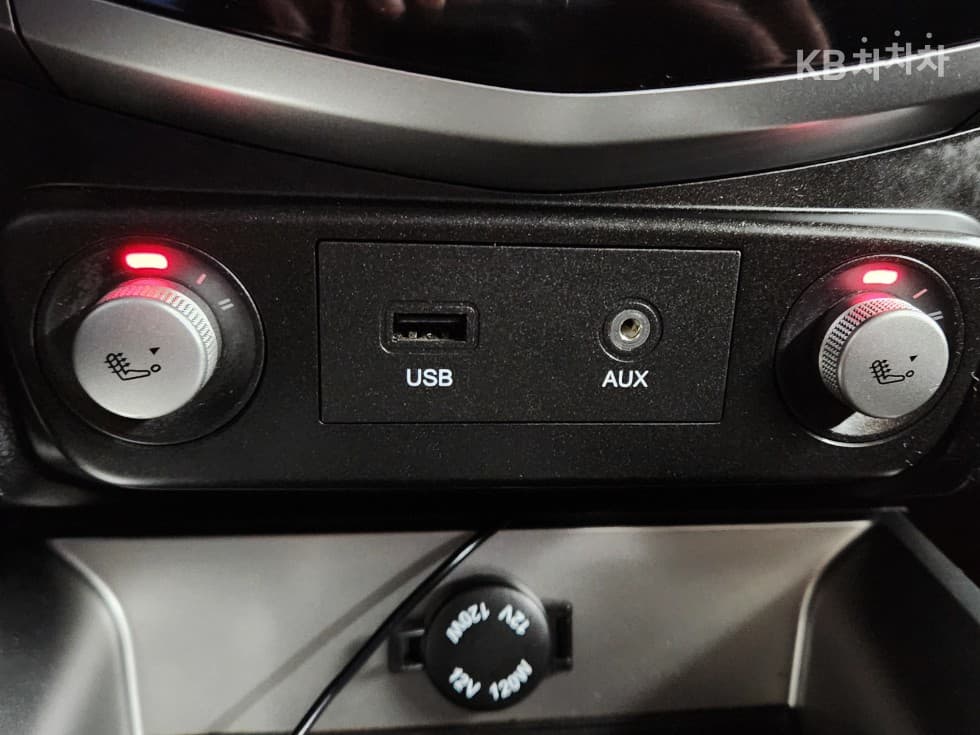 KG Mobility TivoliGasoline VX - 13