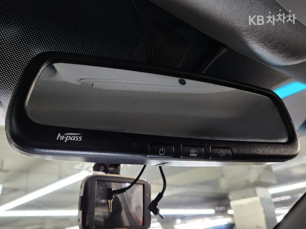 KG Mobility TivoliGasoline VX - 8