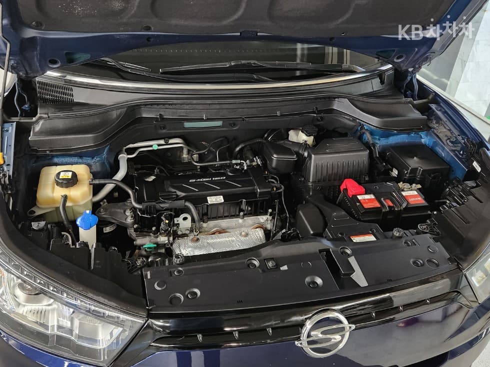 KG Mobility TivoliGasoline VX - 20