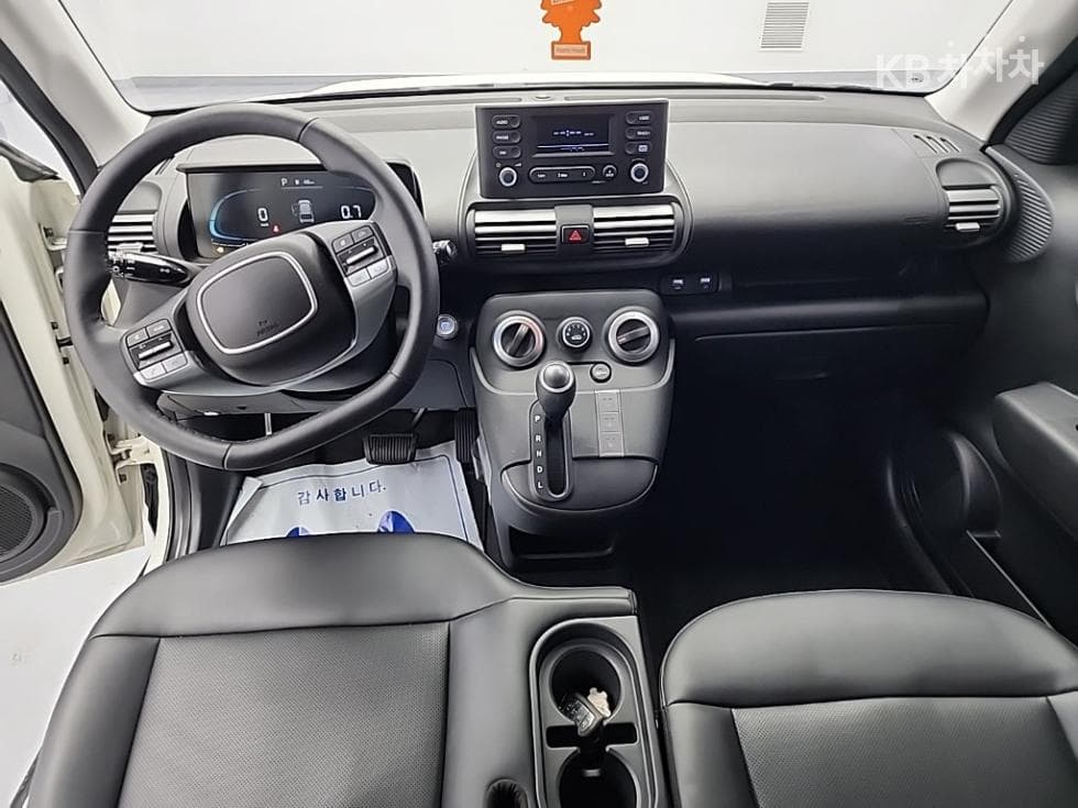 Хюндай Каспър1.0 Бензин 디 에센셜 Базов - 7