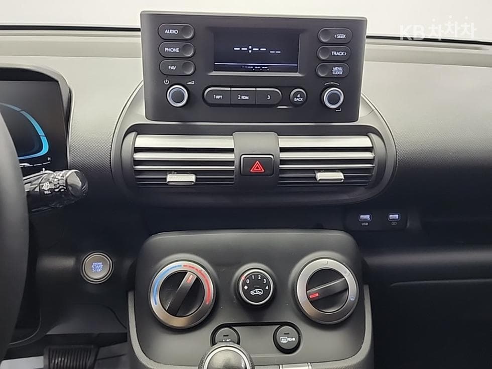 Хюндай Каспър1.0 Бензин 디 에센셜 Базов - 10