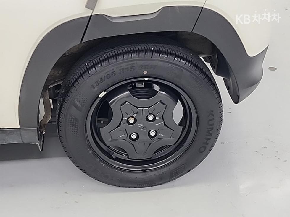 Хюндай Каспър1.0 Бензин 디 에센셜 Базов - 18