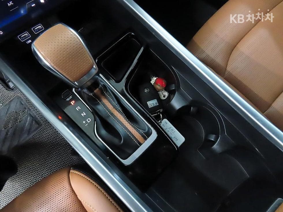 КейДжи Мобилити 토레스(J100)1.5 GDI Турбо T7 - 10