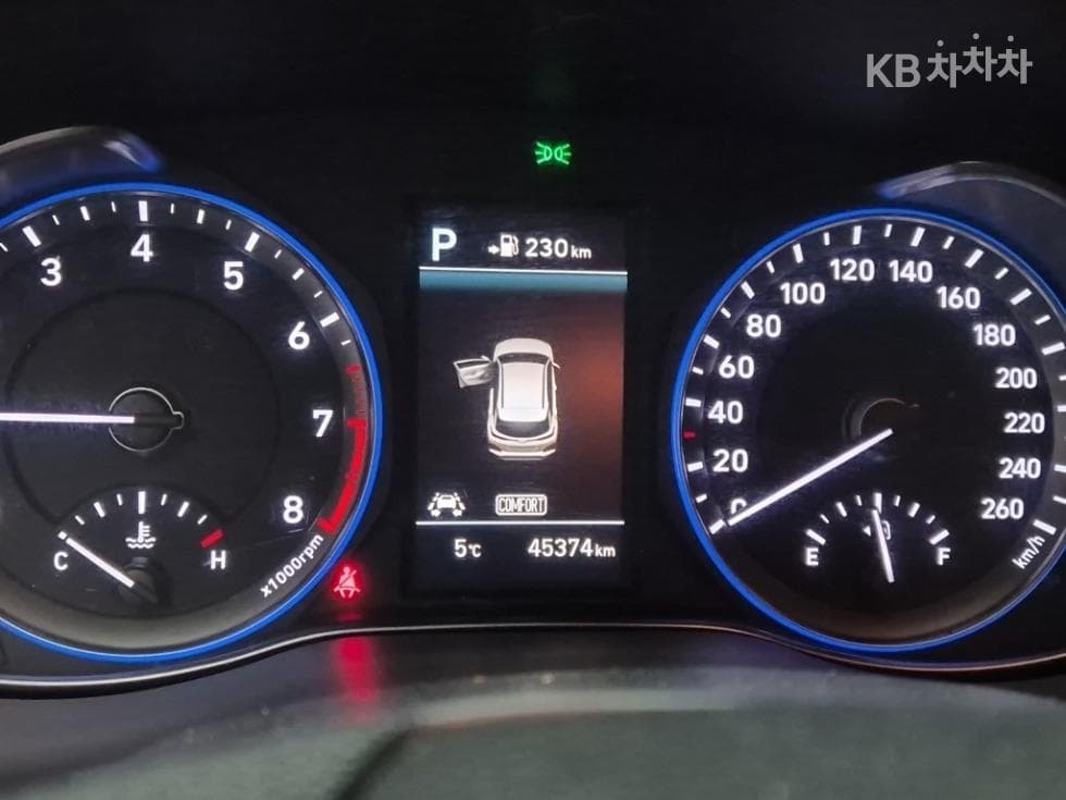 Hyundai Kona1.6 Turbo 4WD Premium - 5