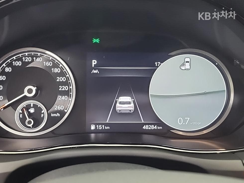 Дженезис GV70Бензин 2.5T 2WD - 6