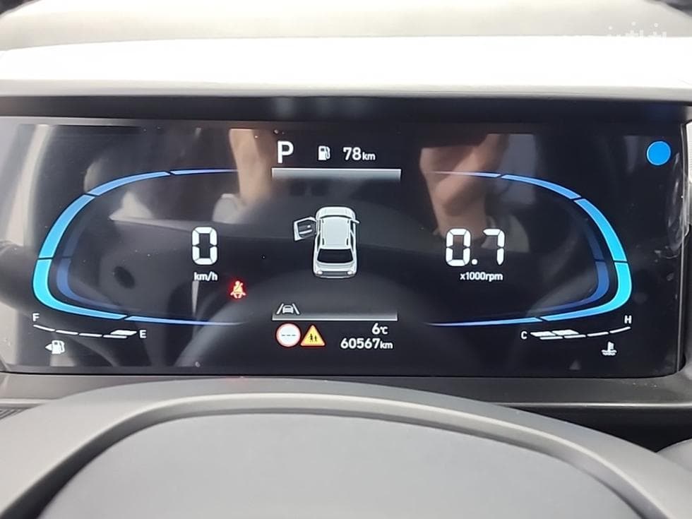 Хюндай Каспър1.0 Турбо Бензин 디 에센셜 Базов - 6