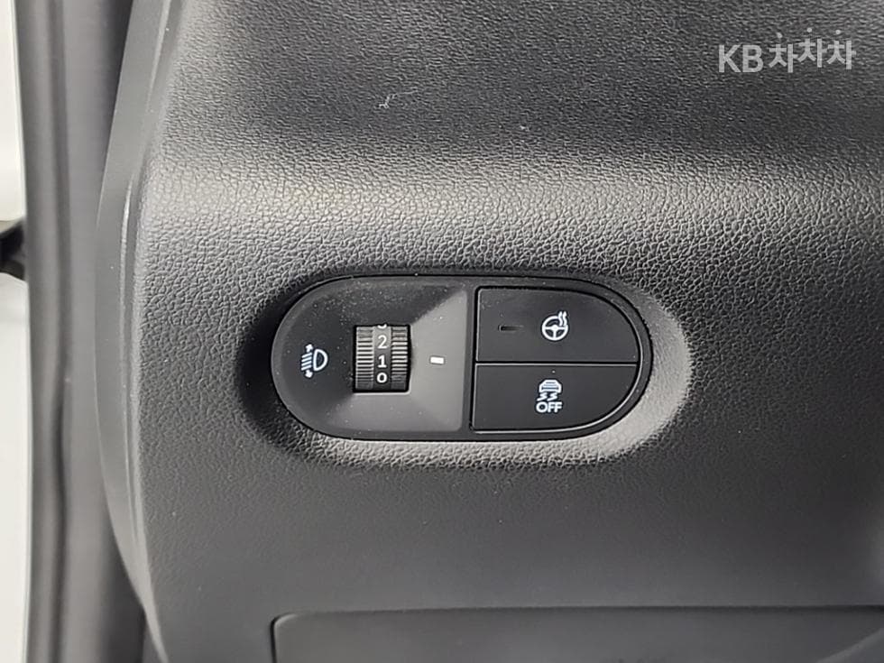 Хюндай Каспър1.0 Турбо Бензин 디 에센셜 Базов - 16