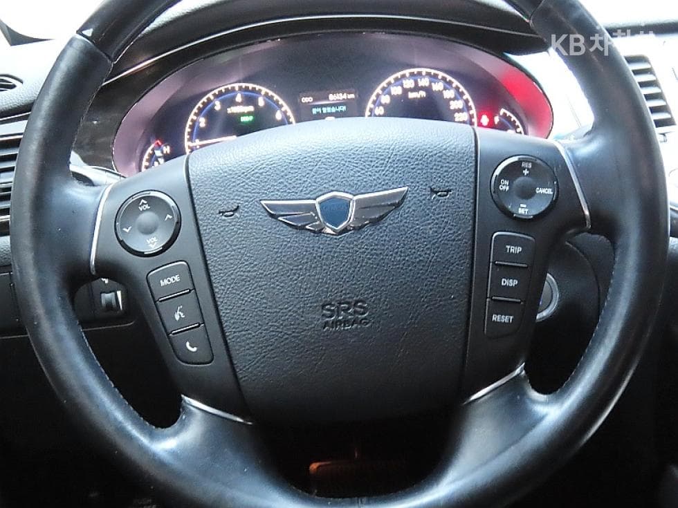 Hyundai GenesisBH330 LUXURY Standard - 17