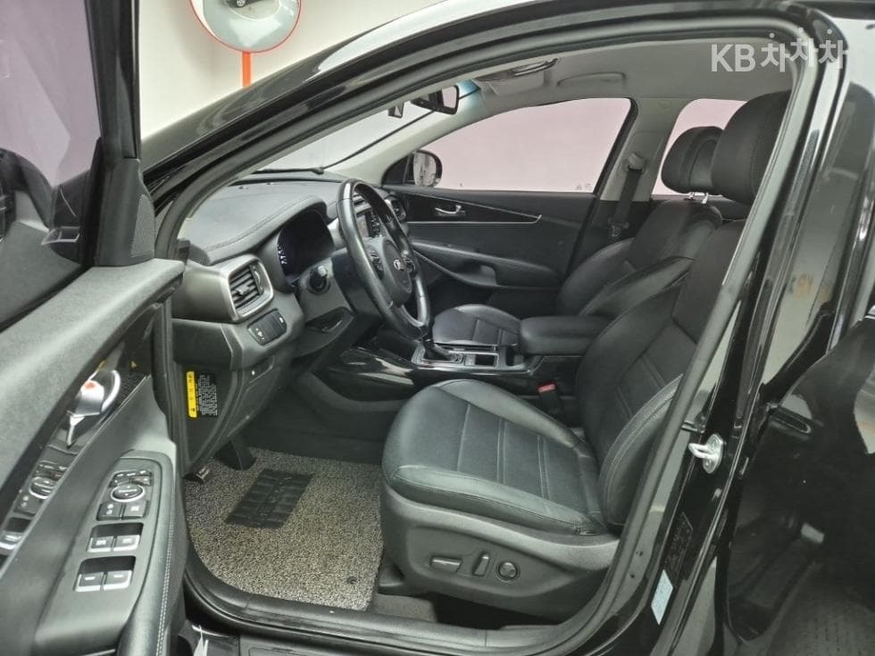 Киа All NewSorentoДизел 2.0 2WD Престиж - 11