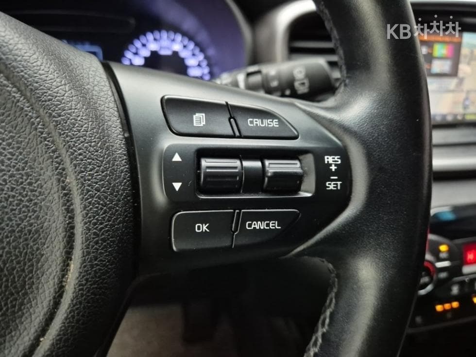 Киа All NewSorentoДизел 2.0 2WD Престиж - 15